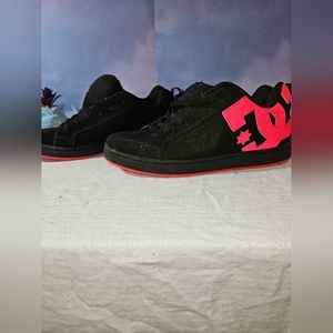 Pink and black DCshoes